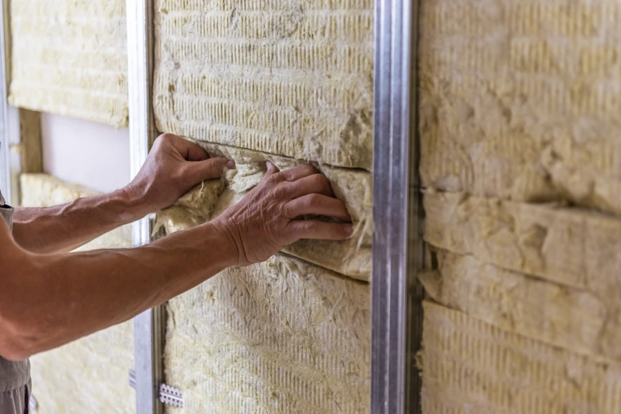 Fiberglass Insulation Installation
